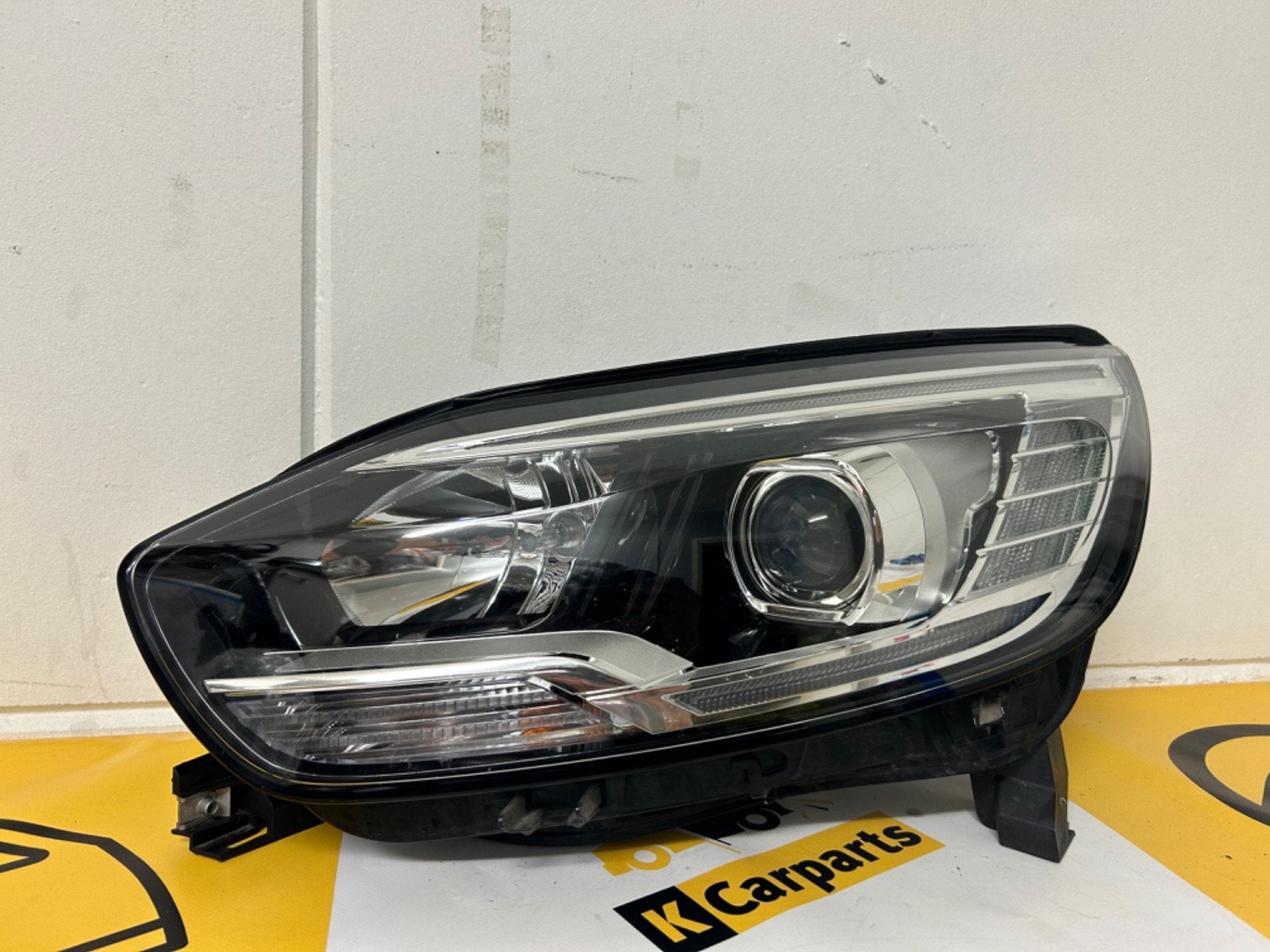 Renault Scenic 4 Links voor koplamp 260606727R koplamp, Auto-onderdelen, Info@fabrikant.eu, Fabrikant BV, Gebruikt, Renault