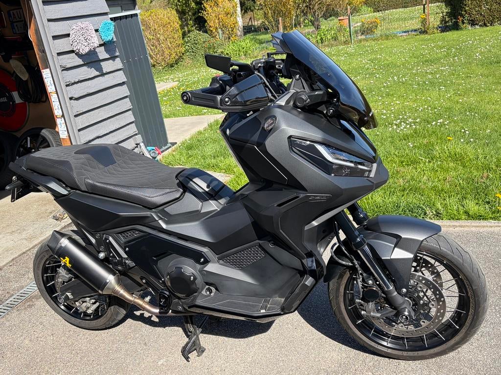 Xadv 750 2024 full black., Permis Moto A, Scooter, Plus de 35 kW, 2 cylindres