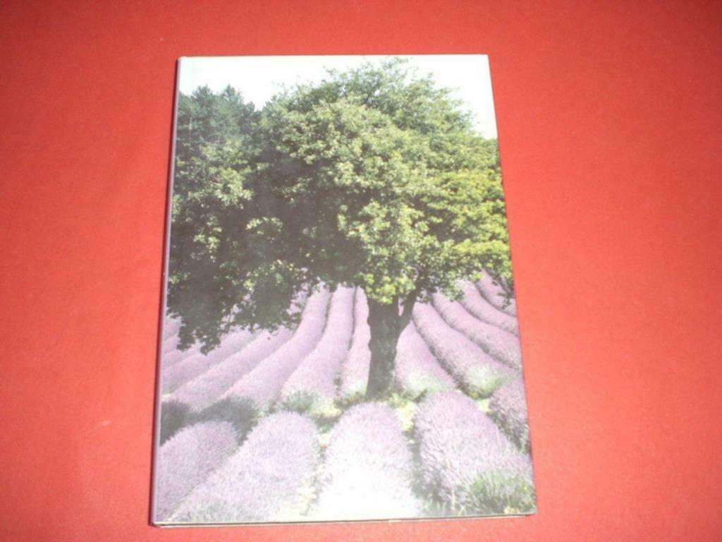 Livre: Provence Et Camargue. Artis - Historia.Vintage, Enlèvement ou Envoi, Utilisé