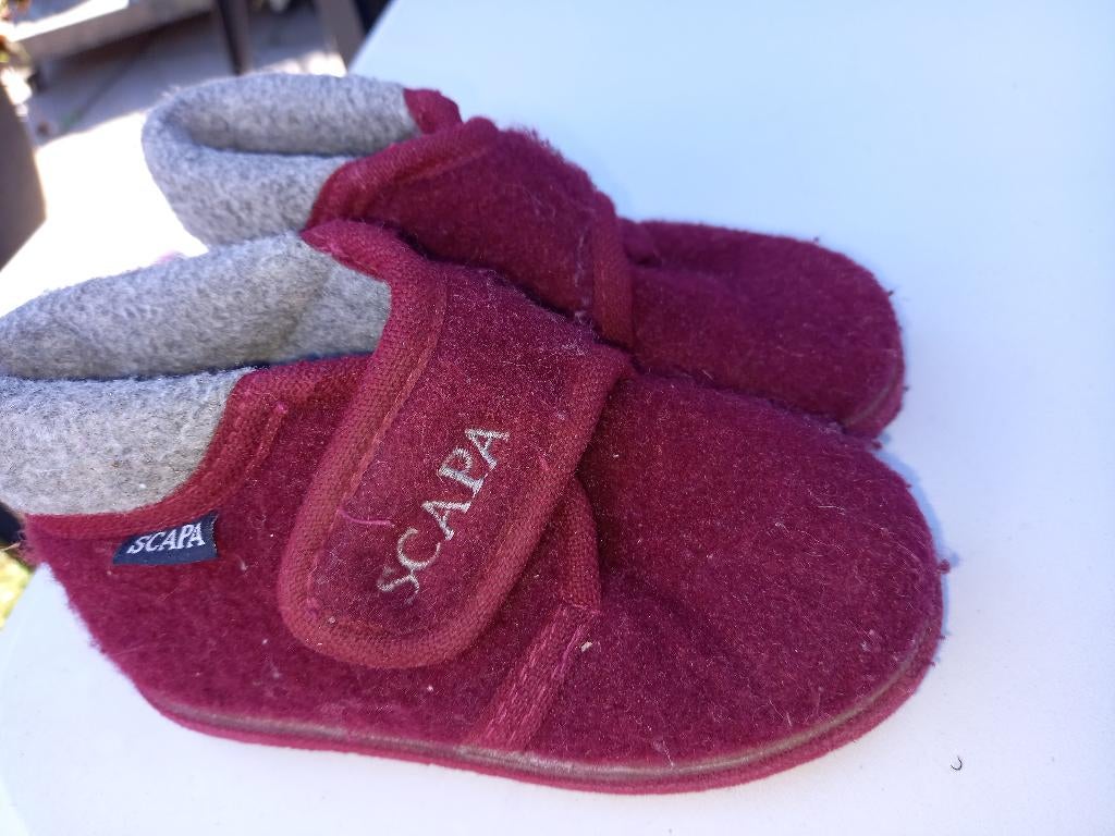 Jolies chaussons d'hiver chauds et robustes SCAPA taille 25, Enlèvement ou Envoi, Comme neuf, Autres types, Scapa