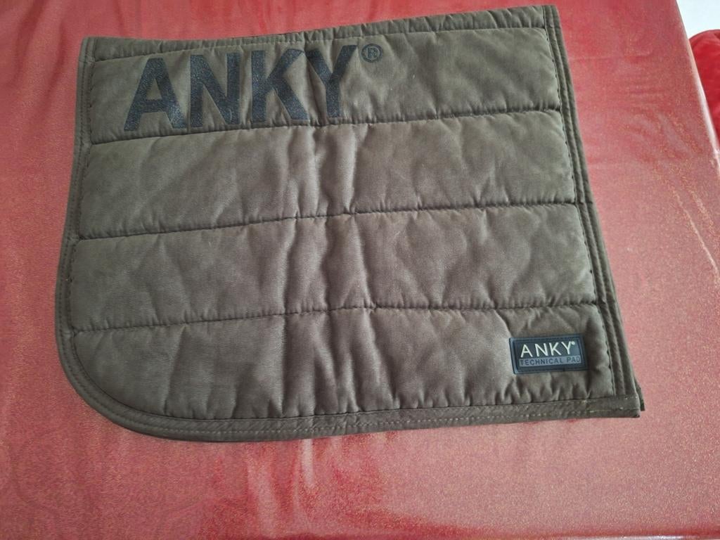 Anky glitter vloerkleed, Ophalen of Verzenden, Zo goed als nieuw