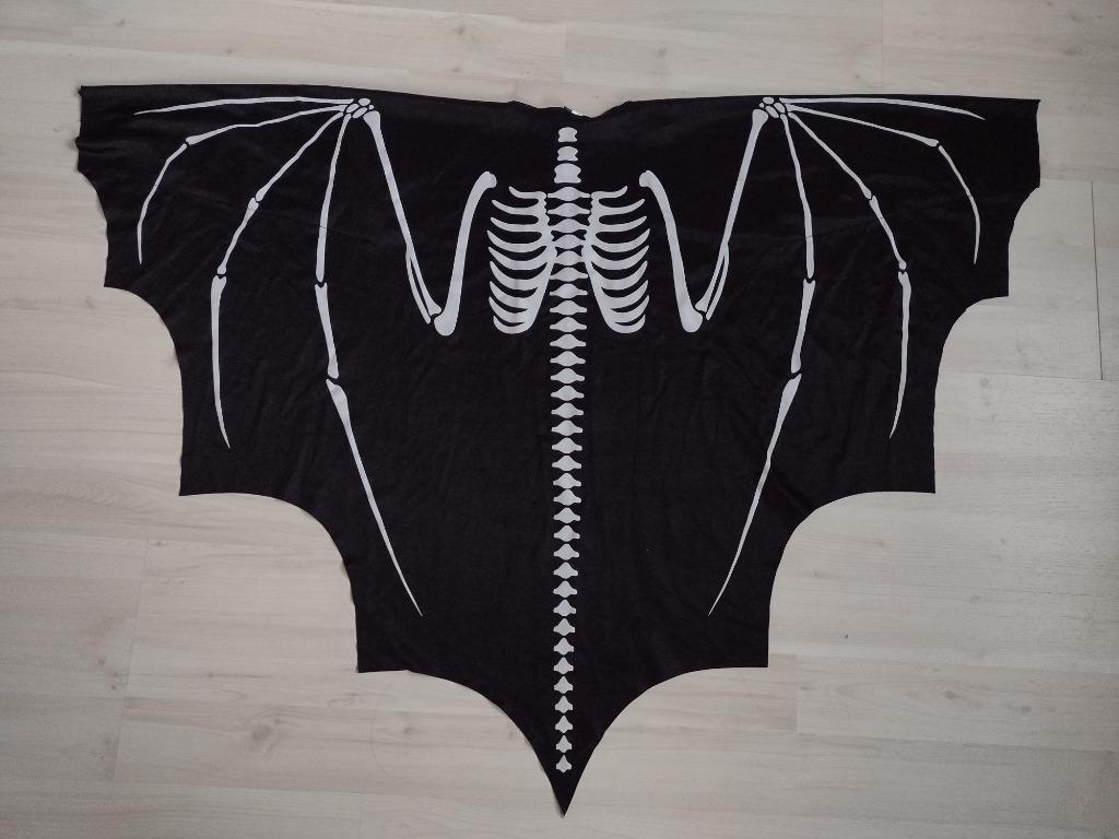 Cape vleermuis voor Halloween maat 92-104, Ophalen of Verzenden, Zo goed als nieuw, Kostuum