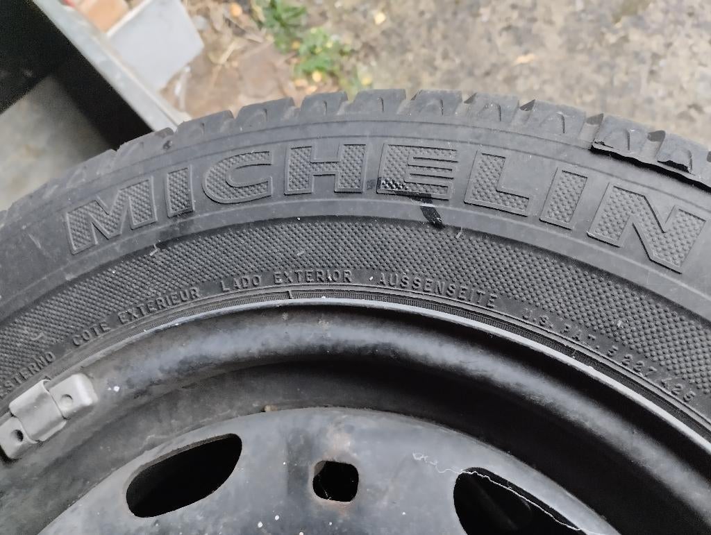 4 roues VW Fox, Particulier, Achat, Fox