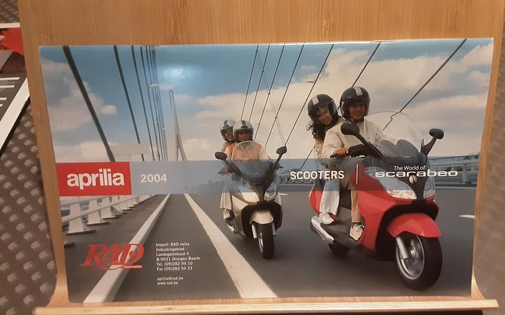 Aprilia 2004 motor cycle scooter brochure, Ophalen of Verzenden