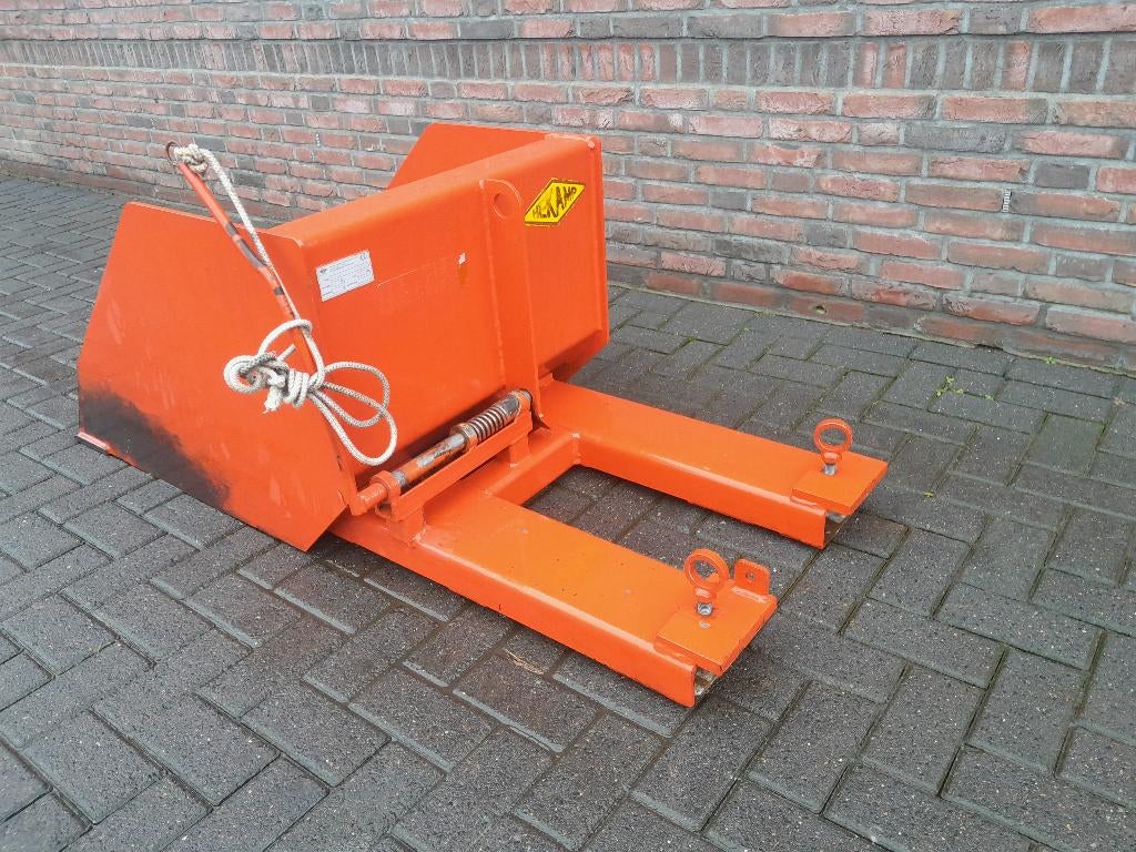 Compacte Schepbak , Heftruckbak, Ophalen, Zo goed als nieuw, Rood, Overige materialen