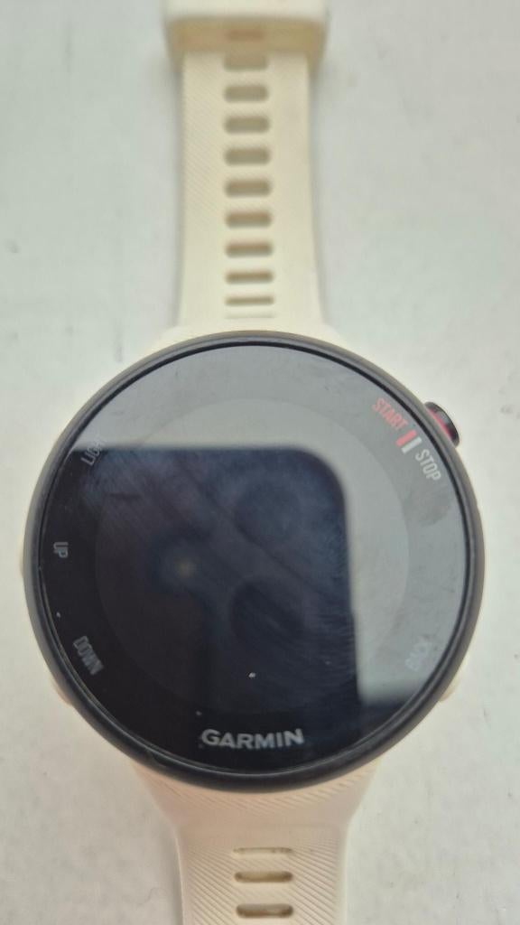 Garmin Forerunner 45S – GPS hardloophorloge – wit – €65, Gebruikt, Wit, Garmin, Ophalen of Verzenden