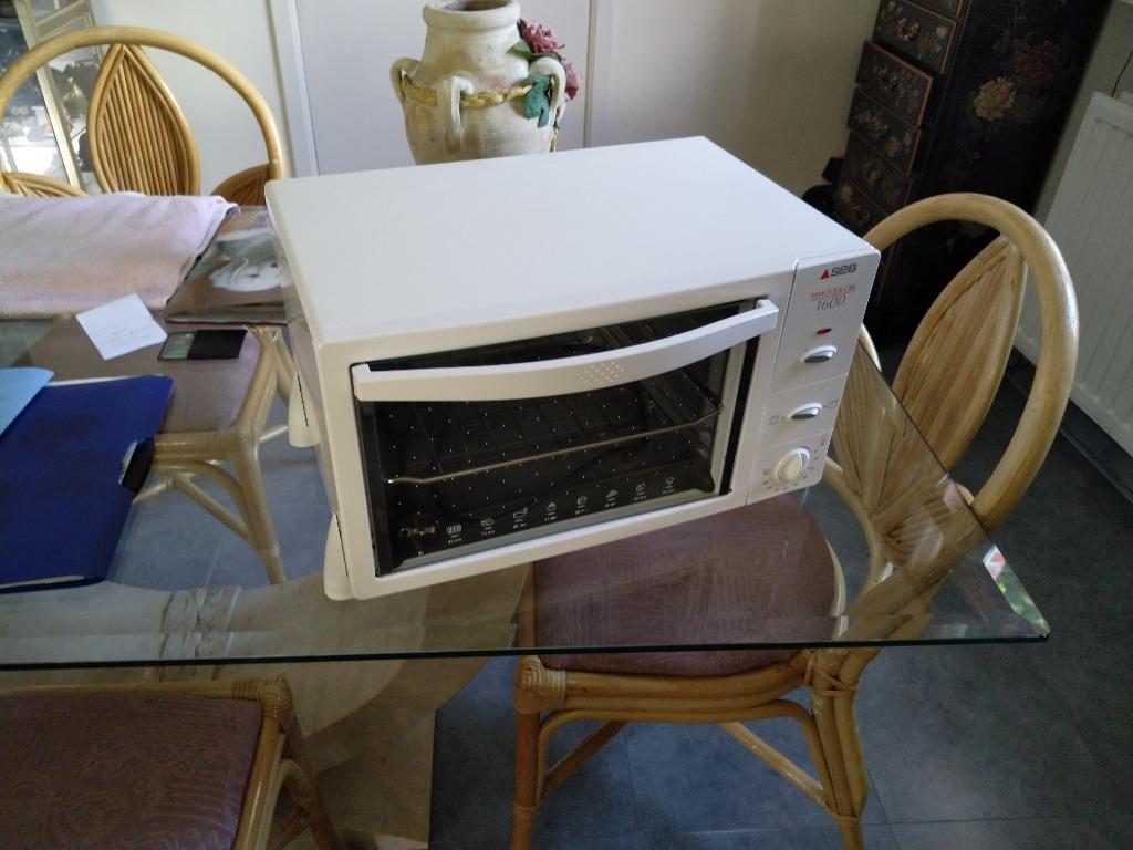 klein electro oven, 25 à 50 cm, Moins de 100 cm, Comme neuf, Enlèvement