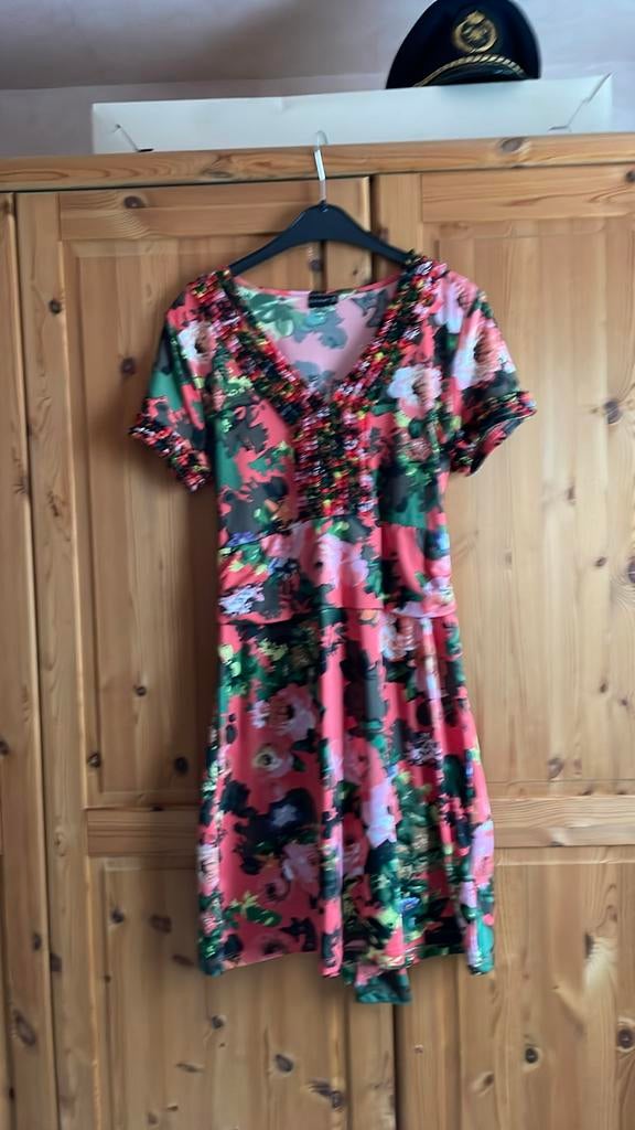 Bodyflirt kleed maat 40/42, Kleding | Dames, Ophalen of Verzenden, Zo goed als nieuw