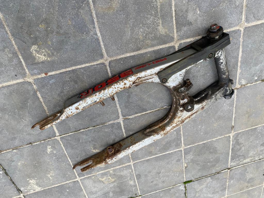 BRAS OSCILLANT HONDA XR 350, Motos, Pièces | Honda, Enlèvement ou Envoi