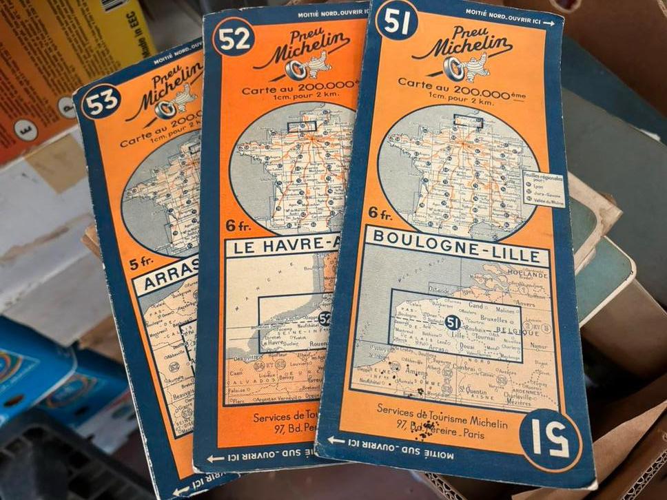 51.52 et 53 des cartes routières Michelin, Enlèvement ou Envoi