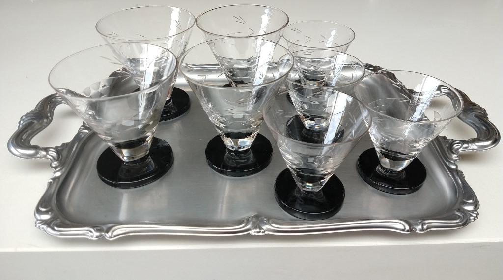 Art deco glazen op zwarte voet. Set van 8., Antiek en Kunst, Ophalen