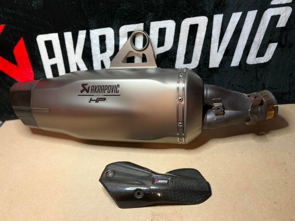Titane Akrapovic HP BMW R1250GS/R1200GS GSA ADV LC, Motos, Enlèvement ou Envoi