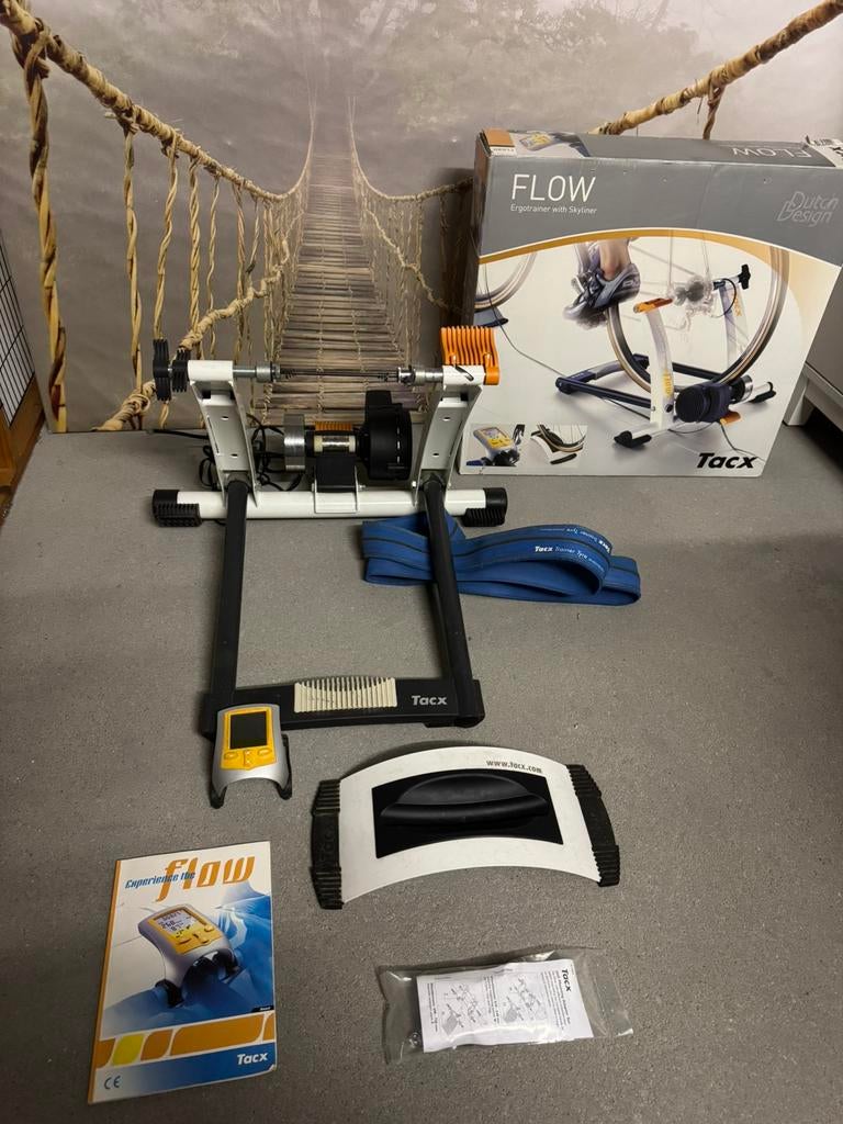 Tacx flow fietstrainer, Fietsen en Brommers, Ophalen, Zo goed als nieuw