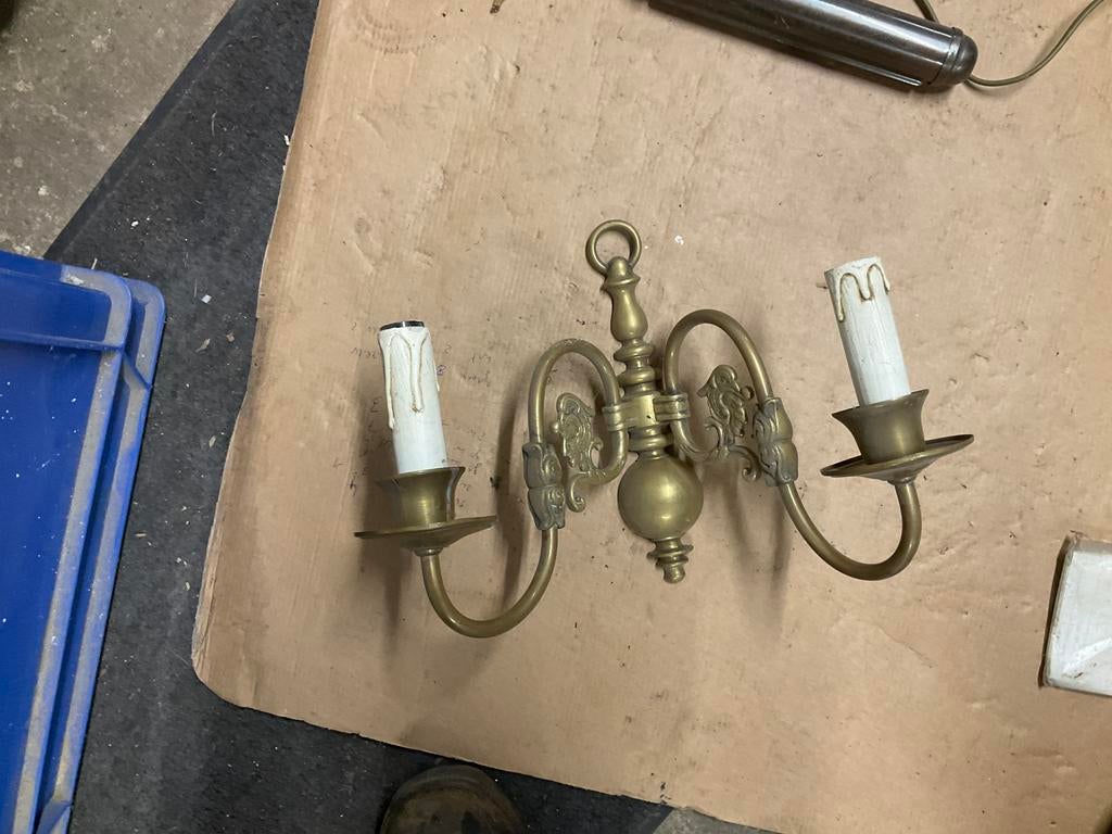 Muurlamp, Ophalen