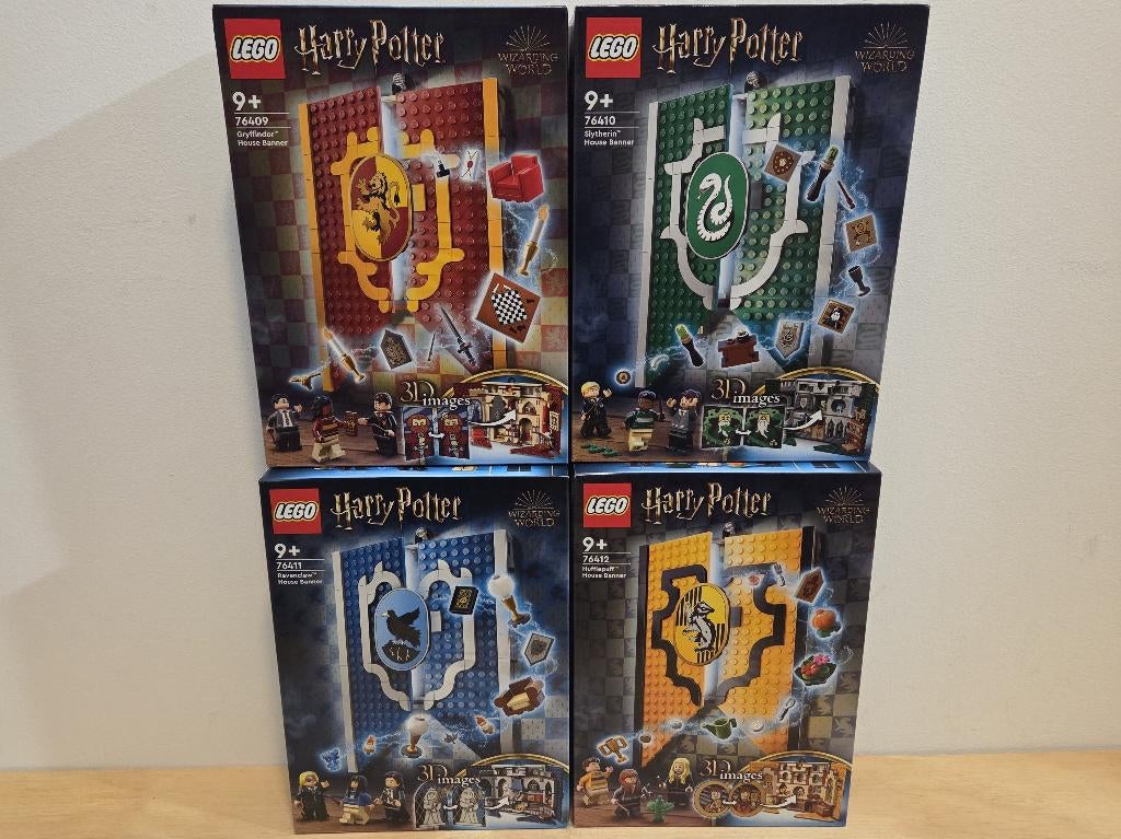 (GESEALD) Lego 76409 76410 76411 76412 Huisbanners, Ophalen of Verzenden, Nieuw, Complete set, Lego