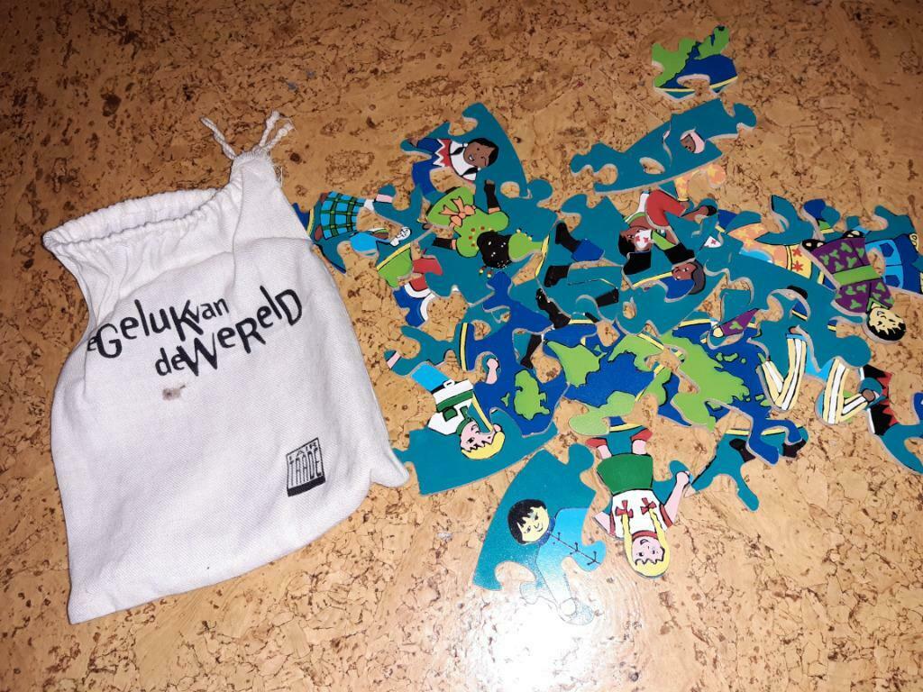 Houten puzzel Fair Trade  30 stukken, Gebruikt, 10 tot 50 stukjes, Ophalen of Verzenden, Van hout