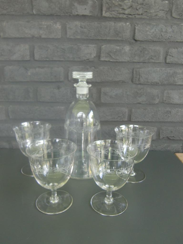 OUD KRISTAL GESLEPEN GLAZEN PLUS KARAF OF FLES, Antiek en Kunst, Ophalen