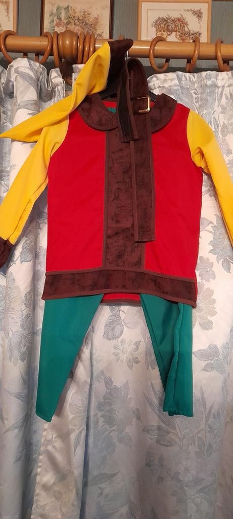 Kabouter 110-116,€10, Kinderen en Baby's, Carnavalskleding en Verkleedspullen, Ophalen, Zo goed als nieuw, 110 t/m 116, Jongen of Meisje