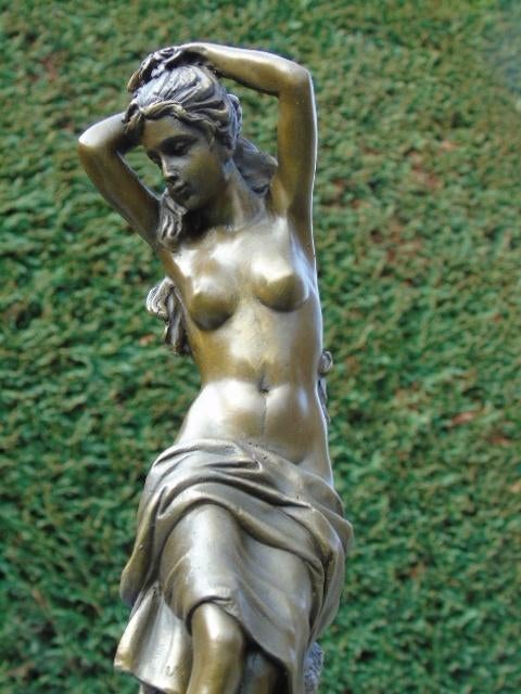 naakte vrouw met borsten, gesigneerd brons, G. BOLOGNA, Ophalen of Verzenden, Brons