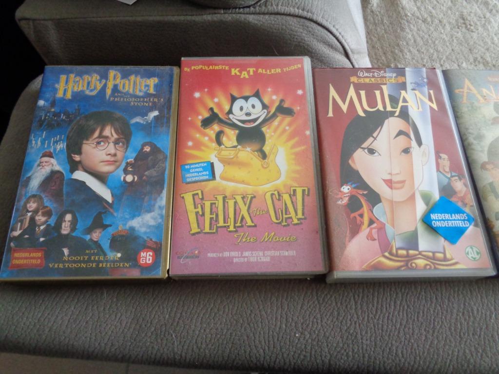 6 vhs tekenfilms origineel + 1 film allen in prima staat, Alle leeftijden, Ophalen, Gebruikt, Tekenfilm