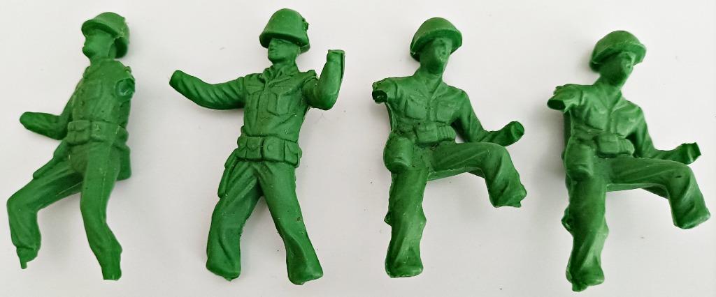 4 Soldats américains verts amputés, plastique, WWII, vintage, Enlèvement ou Envoi, Utilisé, Personnage ou Figurines