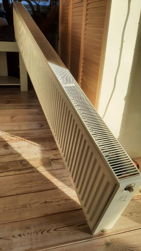 Va marcke radiateur 240x40cm 3000watts blanc, 800 watts ou plus, Comme neuf, Enlèvement, 150 cm ou plus