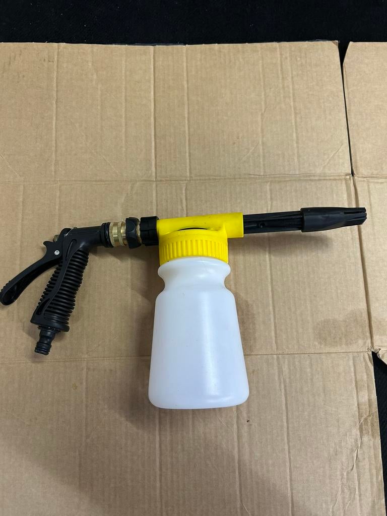 Foam gun voor op tuinslang, Ophalen