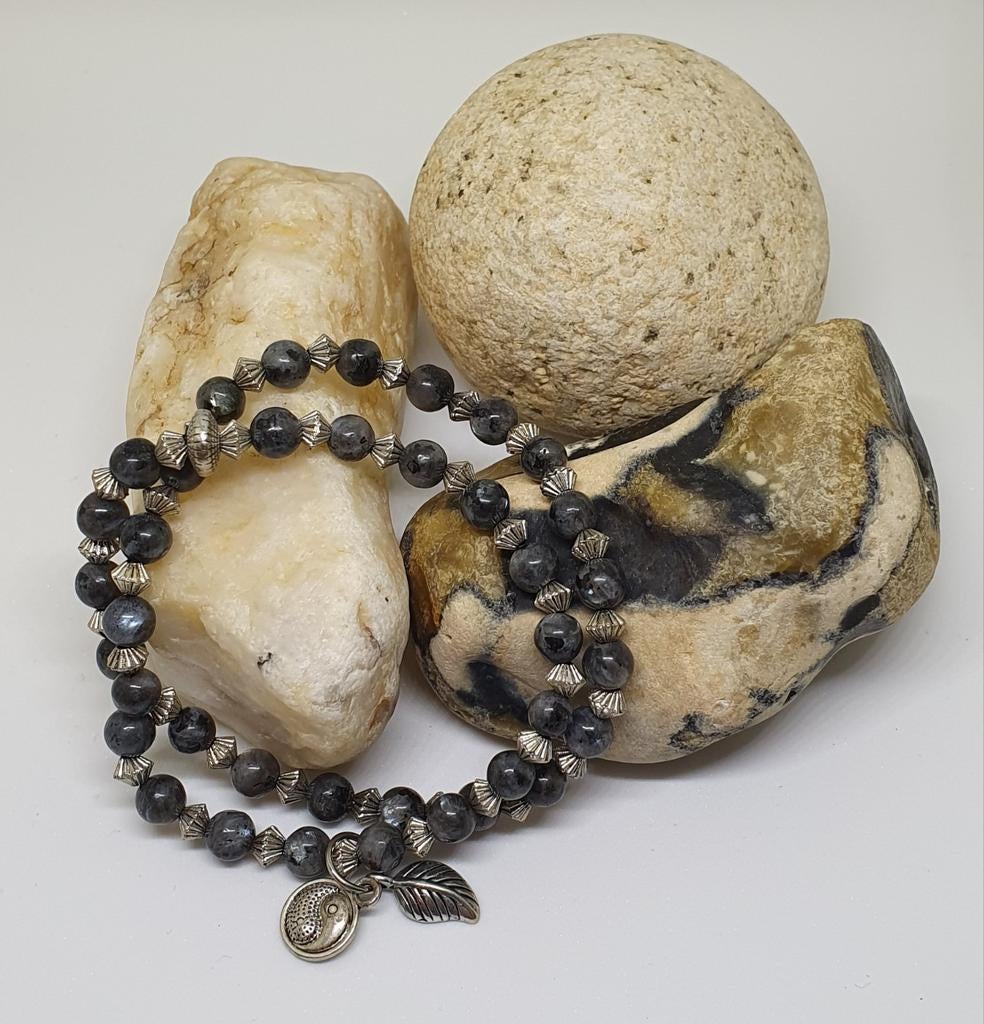 Handgemaakte dubbele armband met natuurstenen,nieuw, Ophalen of Verzenden, Nieuw, Grijs