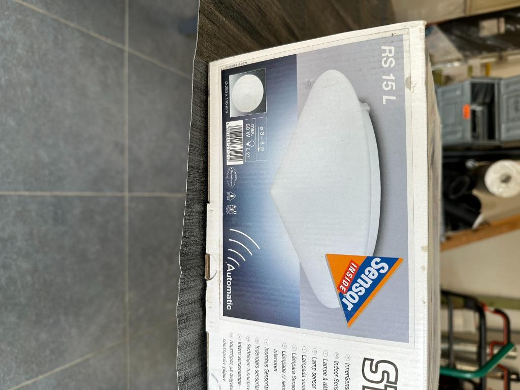 plafonier avec detecteur, Enlèvement, Neuf