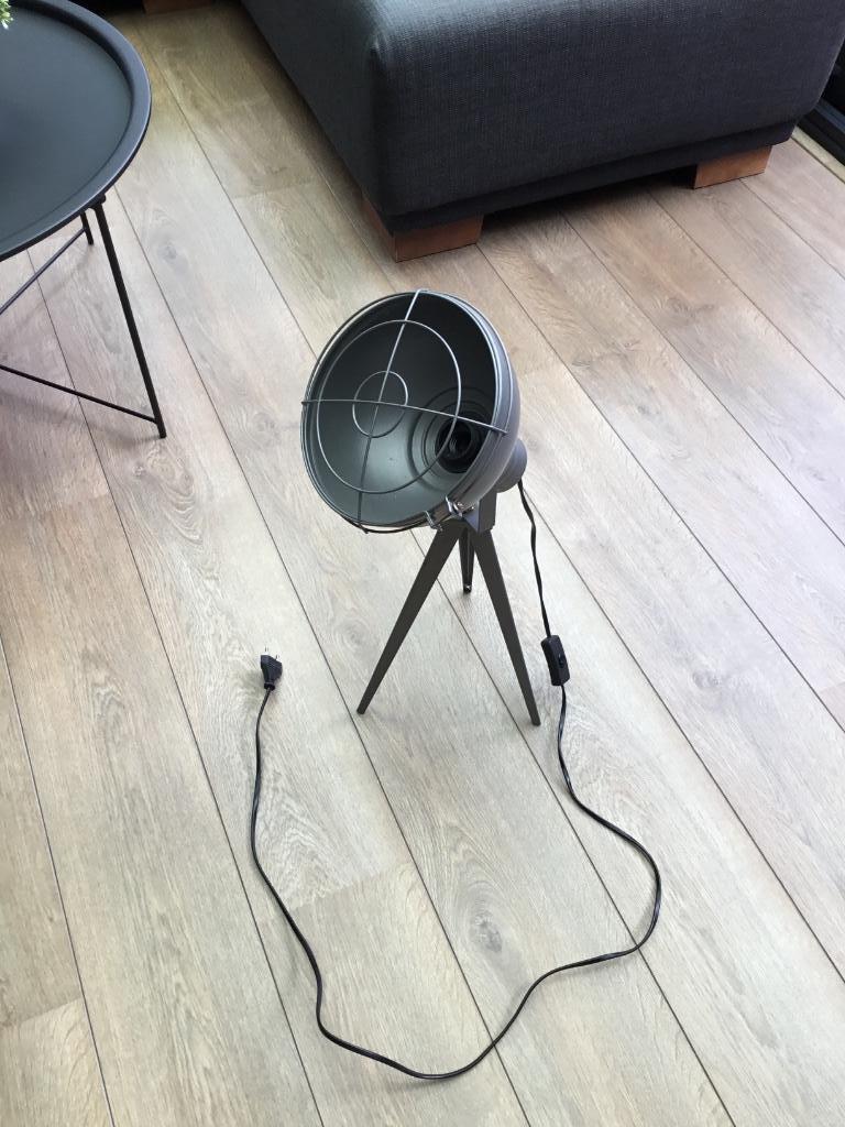 Tafellamp 50 cm hoog, Ophalen