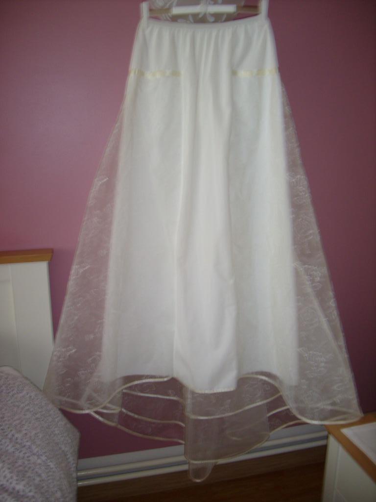 Jupon de robe de mariée Pronuptia, Pronuptia, Porté, Blanc, Enlèvement