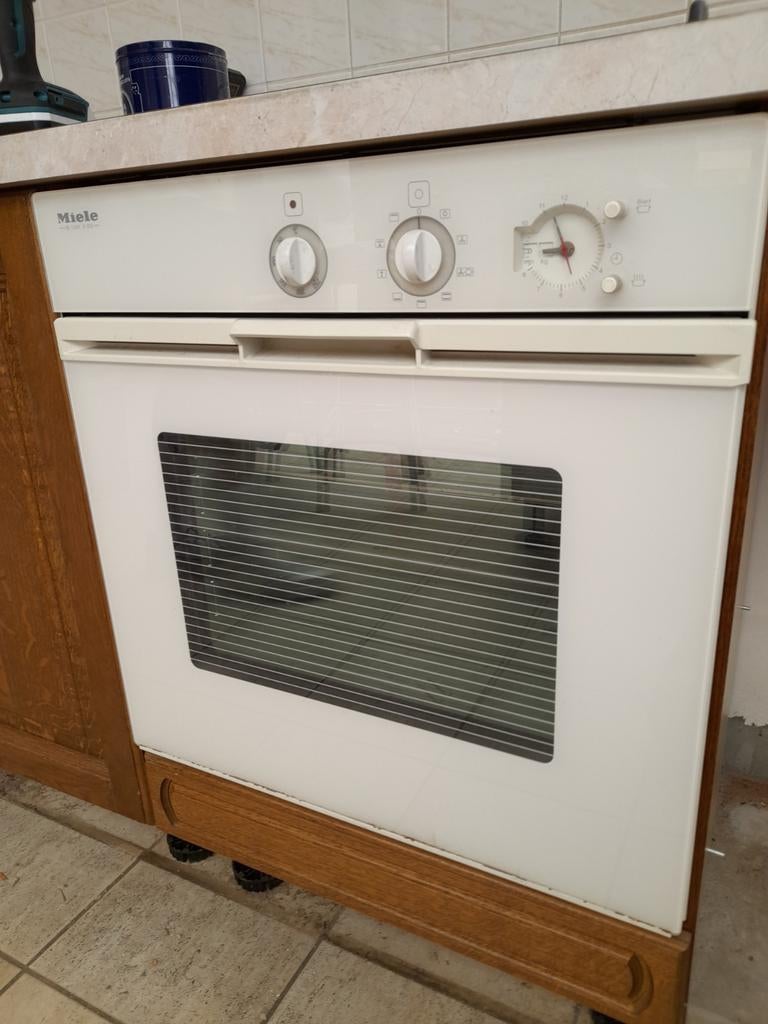 Miele oven +kookplaat, Ophalen, Gebruikt, 60 cm of meer, Keramisch