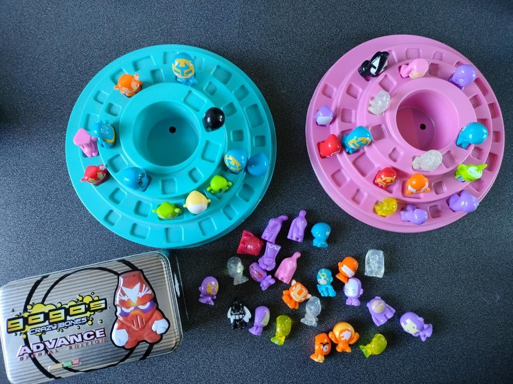 50 Gogo's met opbergdoos en 2 uitstal platforms., Enfants & Bébés, Enlèvement ou Envoi