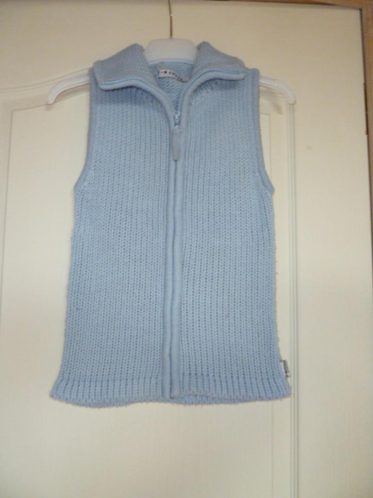vest maat 146, Kinderen en Baby's, Ophalen of Verzenden, Zo goed als nieuw, Meisje, Overige typen