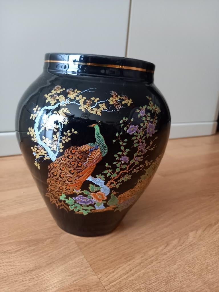 QUEL EST CE VASE, Enlèvement ou Envoi