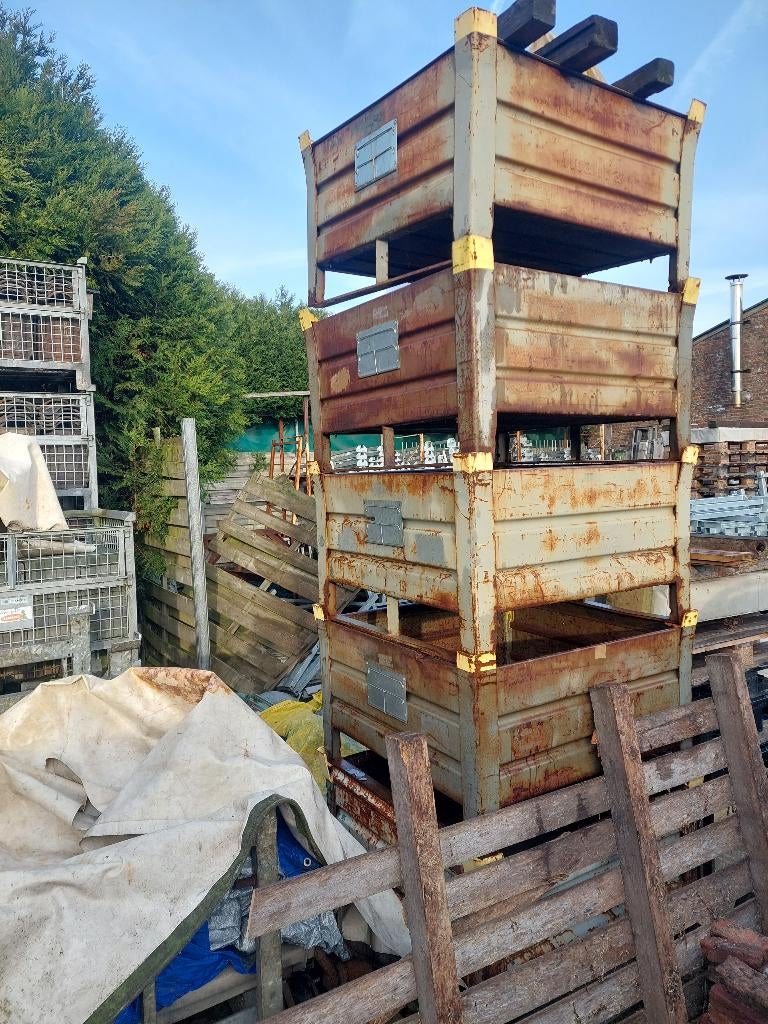 containerbak, stapelbakken, 50 euro/stuk, Ophalen