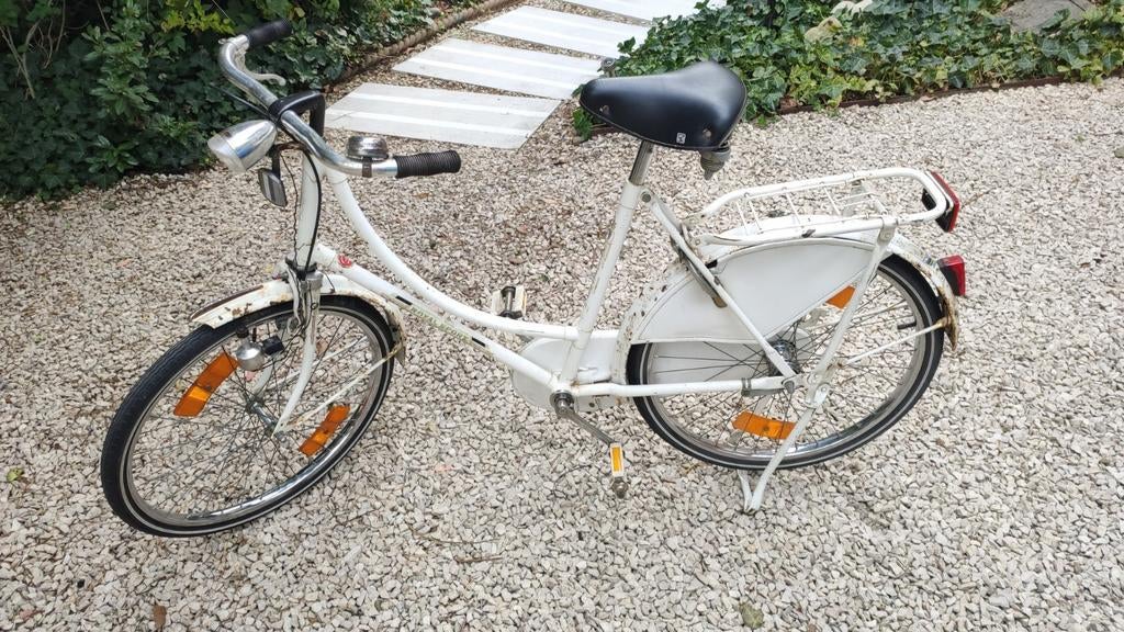 Tussenmaatse fiets. Voor ondermaatse studenten., Fietsen en Brommers, Fietsen | Oldtimers, Ophalen