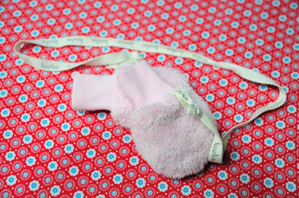 Koeka roze wantjes - Maat L (74) - Nieuw, Neuf, Enlèvement ou Envoi, Autres types, Koeka