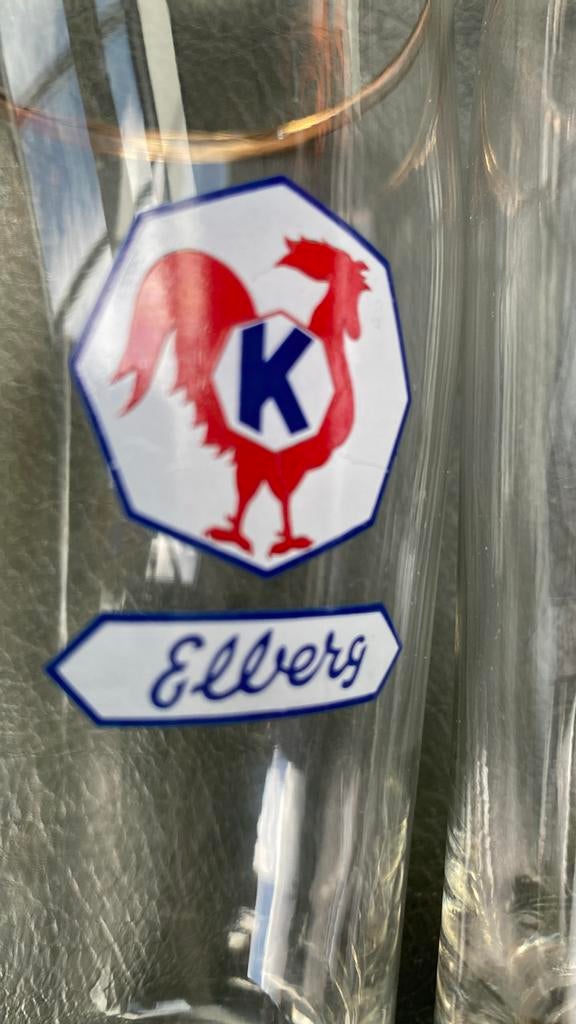Elberg 2 stuks, Verzamelen, Biermerken, Ophalen of Verzenden, Zo goed als nieuw
