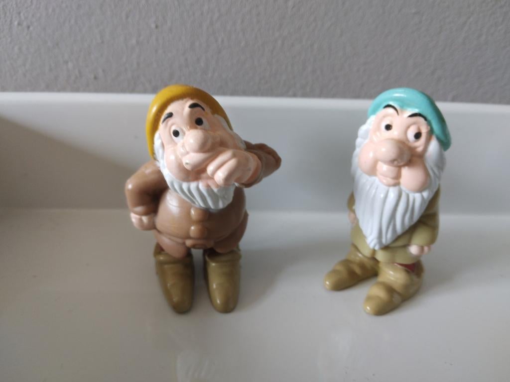 Kabouters 2stuks voor 2€ hoogte 5cm, Verzamelen, Ophalen, Zo goed als nieuw
