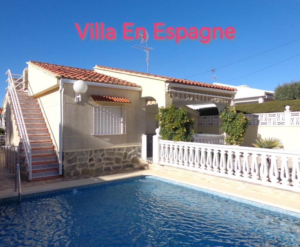 villa avec piscine Espagne, Immo, Huizen te huur, Namen (stad), Vrijstaande woning, Direct bij eigenaar