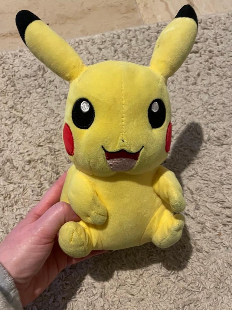 Knuffel Pikachu, Ophalen of Verzenden, Gebruikt