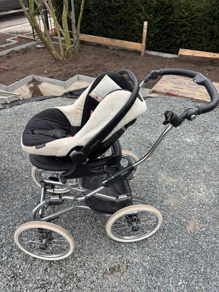 Complete bebecar mand, maxicosy, buggy, parasol, regenhoezen, Enfants & Bébés, Enlèvement, Utilisé