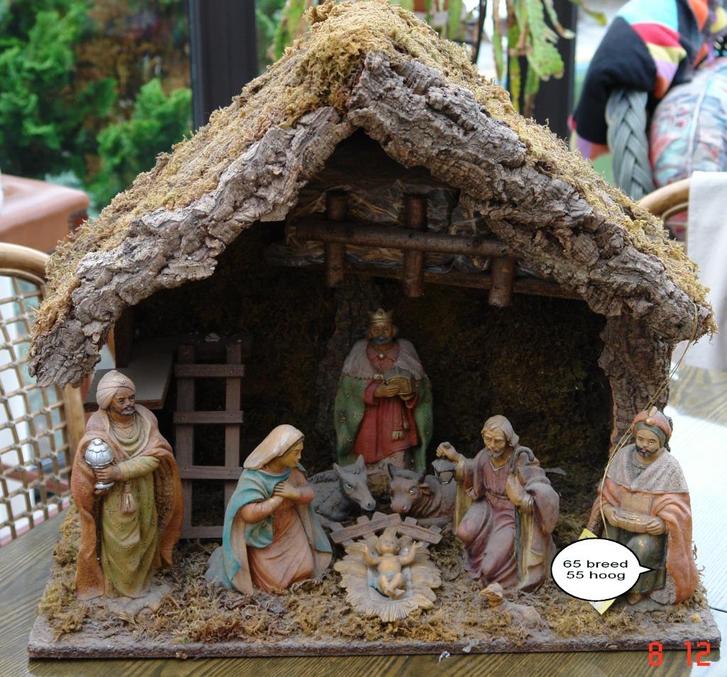 Kerststallen, Ophalen, Nieuw