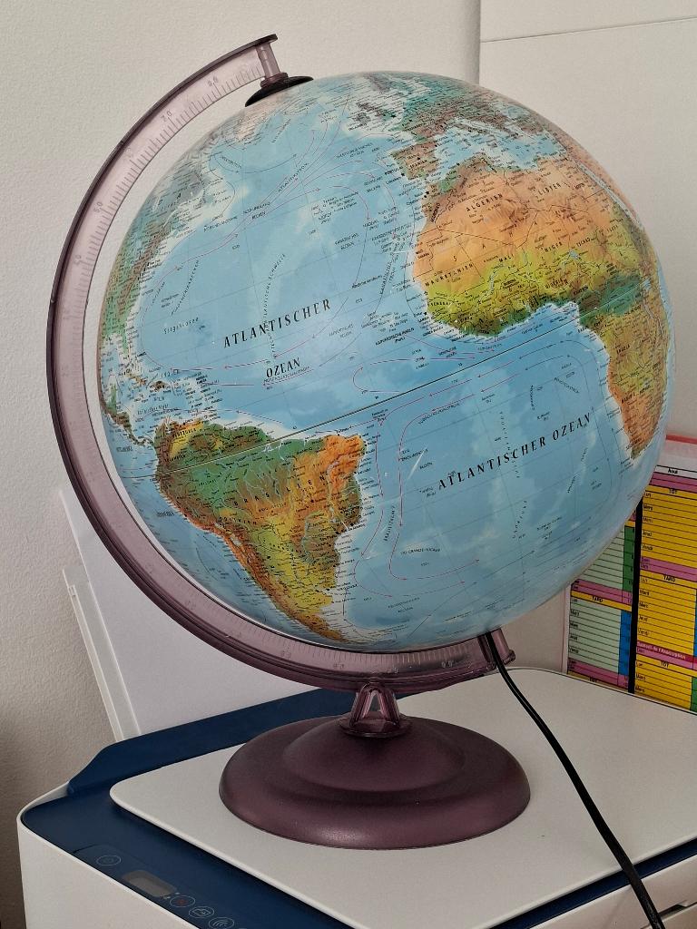 Mappemonde (3), Antiquités & Art, Enlèvement