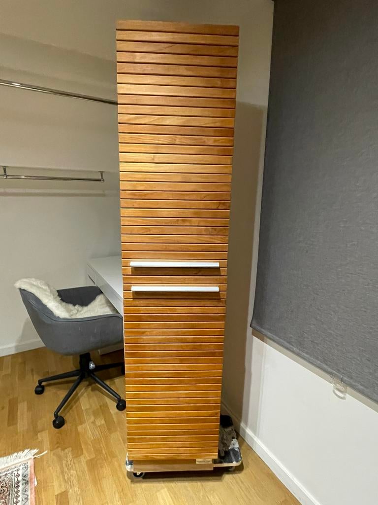 Badkamerkast teak, Huis en Inrichting, Badkamer | Badkamermeubels, Ophalen