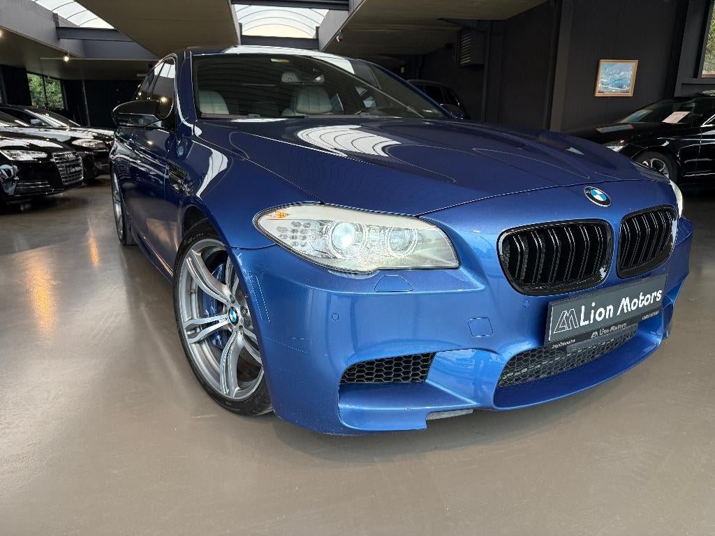BMW M5 VACUUM*PANO*360 CAM*HEAD-UP*FULL OPTION *TOP STAAT, Automaat, Achterwielaandrijving, 2295 kg, Bedrijf