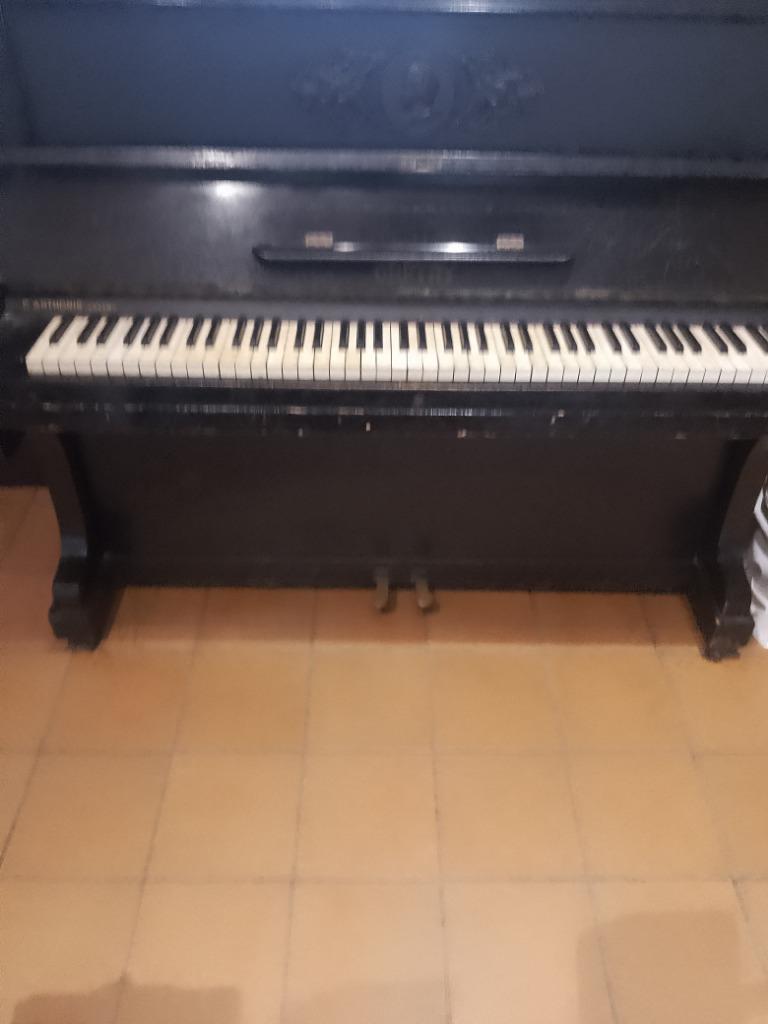 piano grety, Enlèvement, Utilisé, Noir, Piano