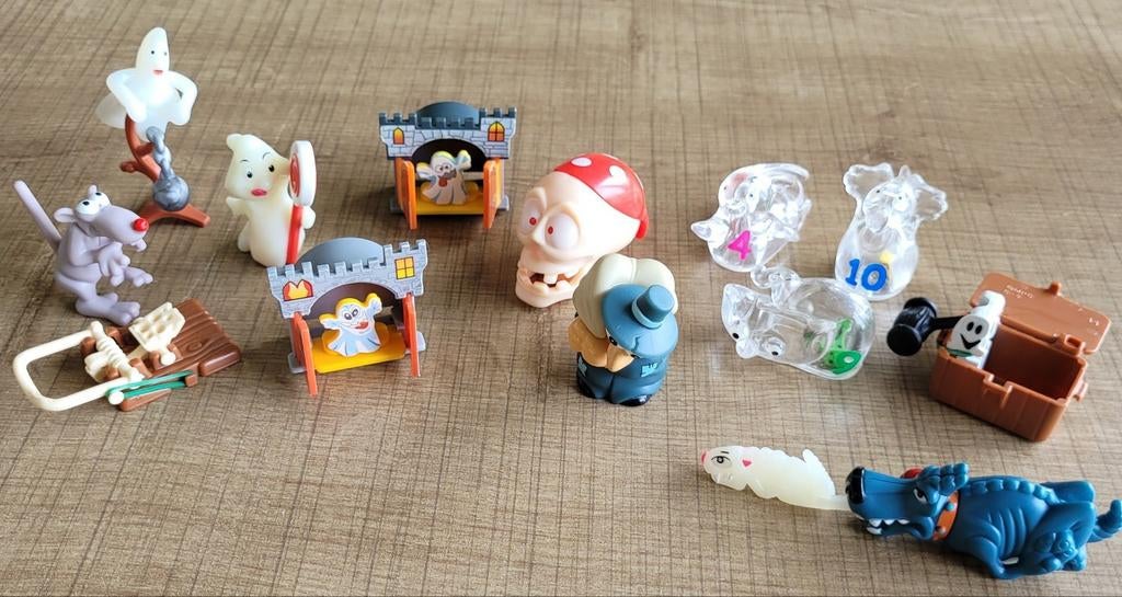 12 miniatuurfiguurtjes: spookjes en Halloween, Ophalen of Verzenden, Zo goed als nieuw