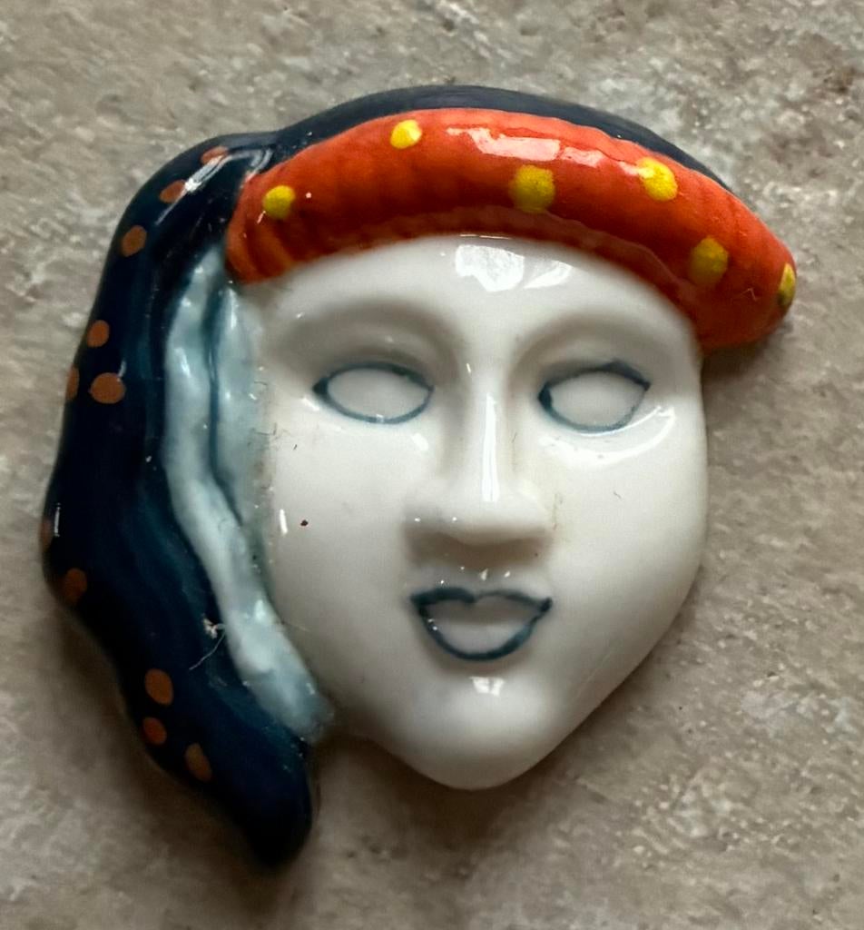 Fève masque de Carnaval de Venise - très bon état, Collections, Statues & Figurines, Comme neuf, Enlèvement ou Envoi